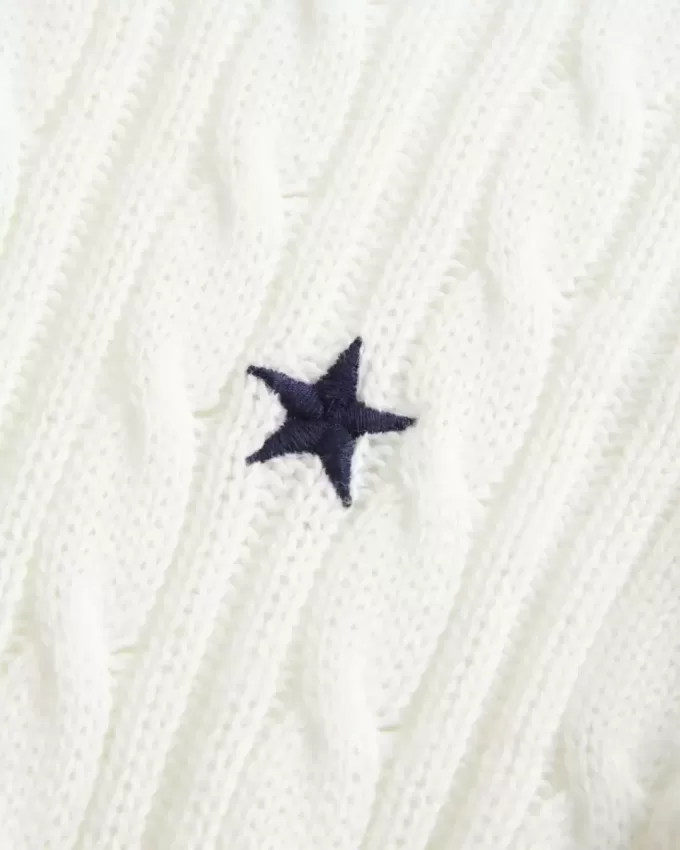 Cable-Knit Star Crew Sweater