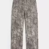 Camo Baggy Carpenter Jeans