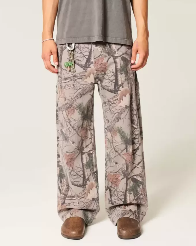Camo Super Baggy Painter Jeans