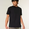 Classic Fit T-Shirt