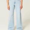 Curvy High-Rise Light Wash Baggy Jeans