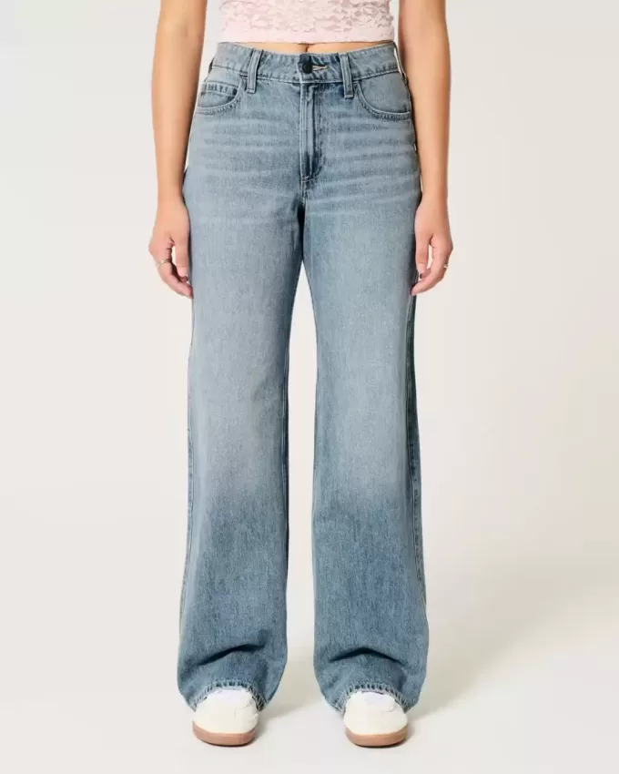 Curvy High-Rise Medium Wash Baggy Jeans