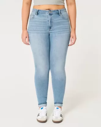 Curvy High-Rise Medium Wash Super Skinny Jeans