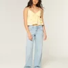 Curvy Low-Rise Light Wash Baggy Jeans