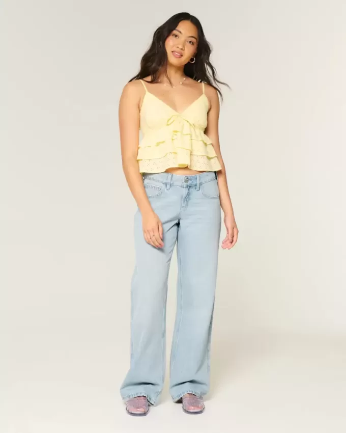 Curvy Low-Rise Light Wash Baggy Jeans