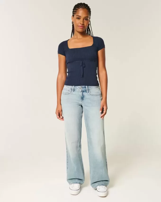 Curvy Low-Rise Light Wash Baggy Jeans