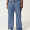 Curvy Low-Rise Medium Wash Baggy Jeans