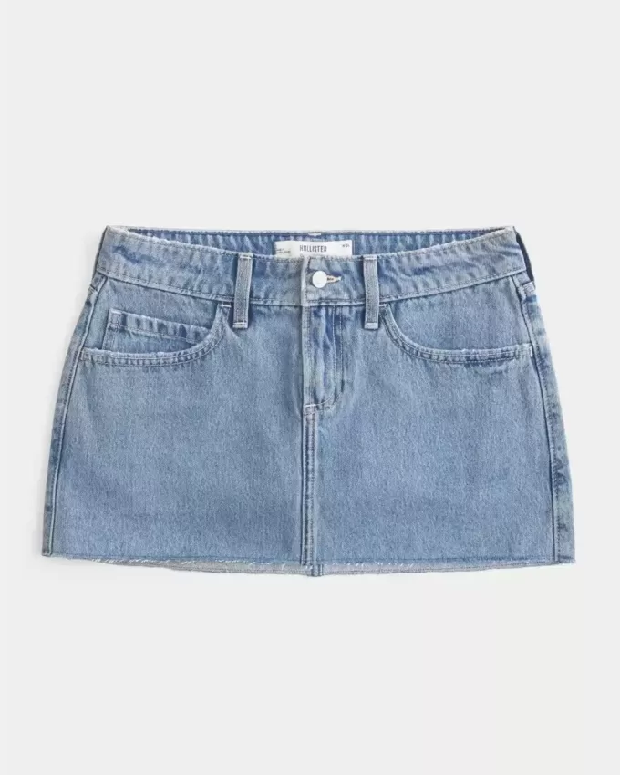 Curvy Low-Rise Medium Wash Denim Mini Skort