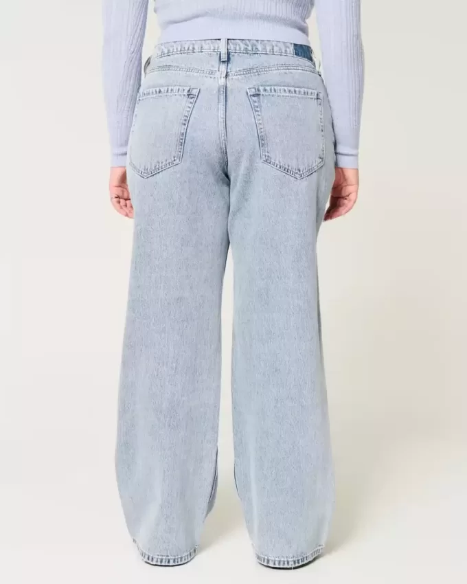 Curvy Mid-Rise Medium Wash Baggy Jeans