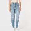 Curvy Ultra High-Rise Medium Wash Mom Jeans
