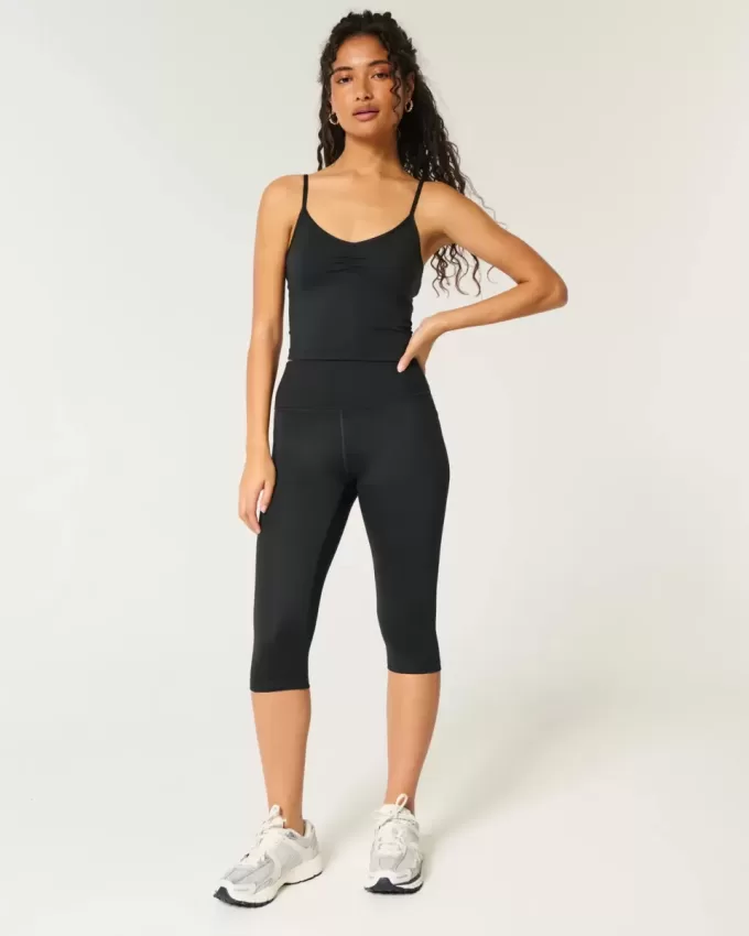 Gilly Hicks Active Recharge Capri Pants