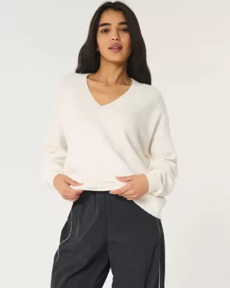 Hollister Comfy Cloud Oversized V-Neck Sweater