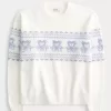 Hollister Comfy Cloud Teddy Bear Graphic Crew Sweater