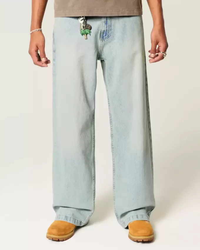 Light Wash Super Baggy Jeans