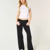 Low-Rise Black Baggy Jeans