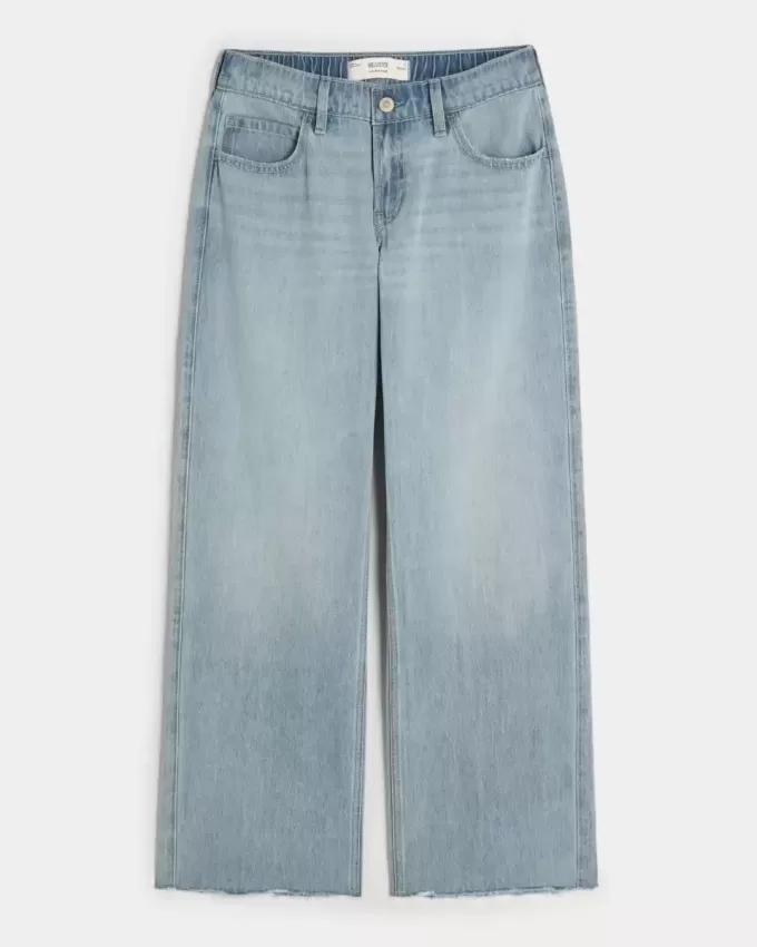Low-Rise Light Wash Comfort Waistband Baggy Jeans