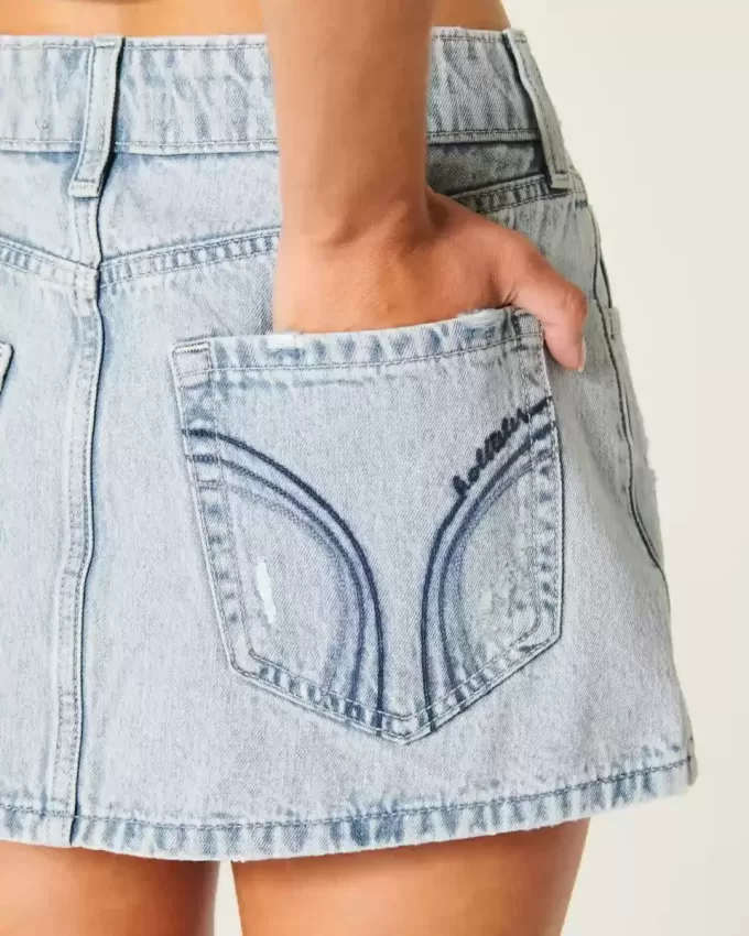 Low-Rise Light Wash Denim Mini Skort