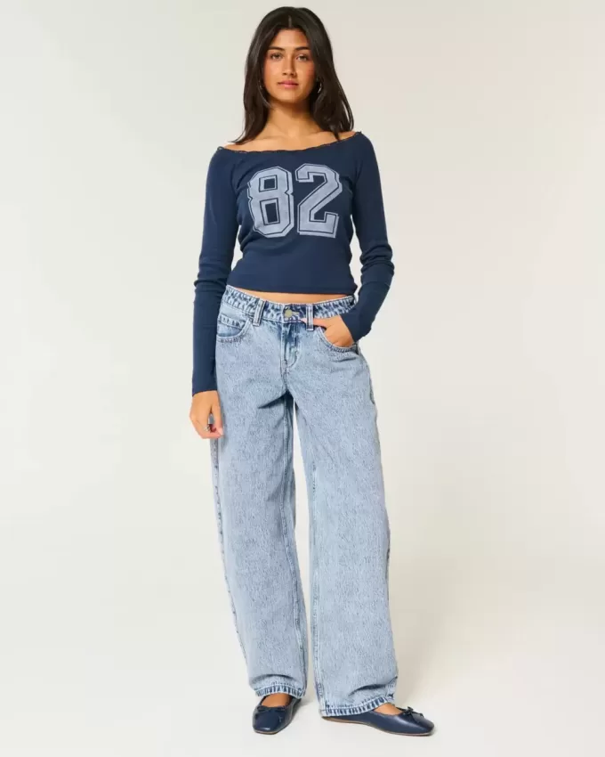 Low-Rise Light Wash Tapered Baggy Jeans