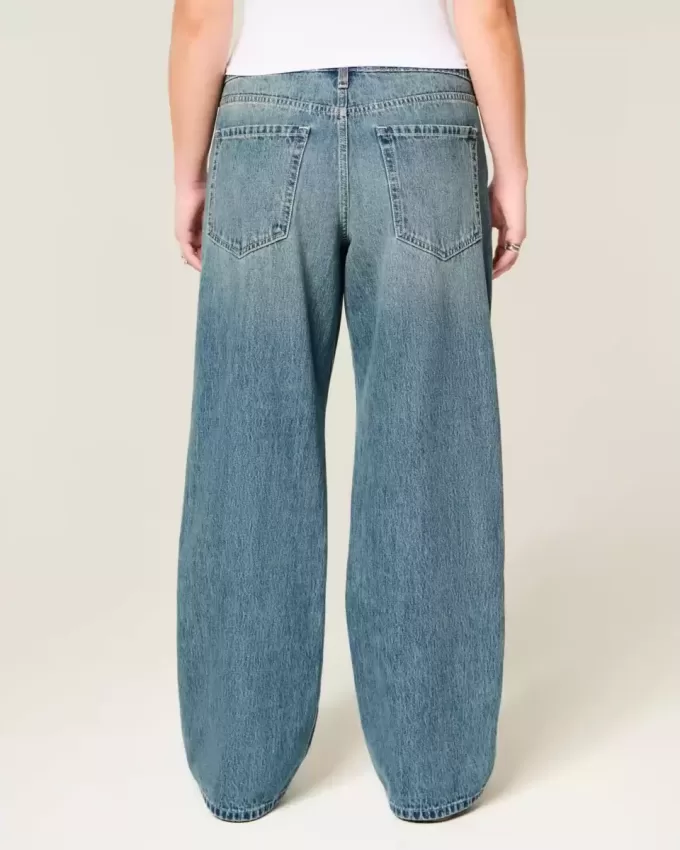 Low-Rise Medium Wash Baggy Jeans