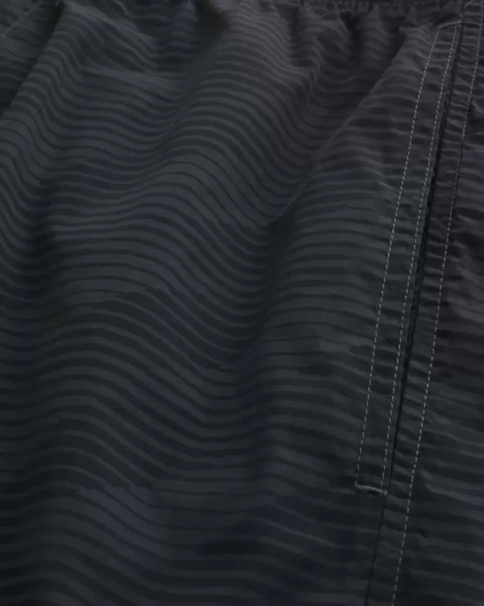 Mid-Thigh Baggy Soccer Shorts