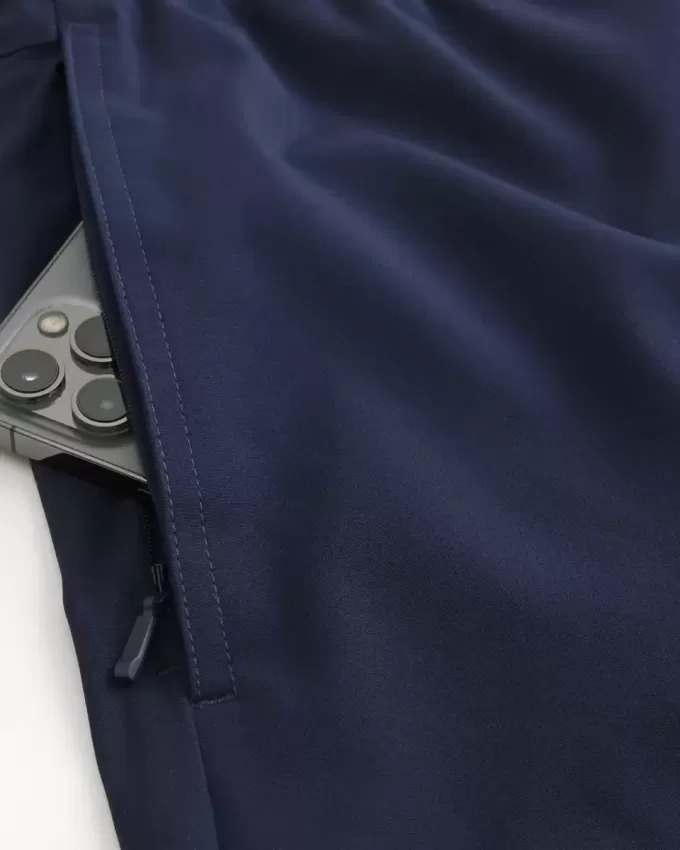 Mid-Thigh Hybrid Active Shorts