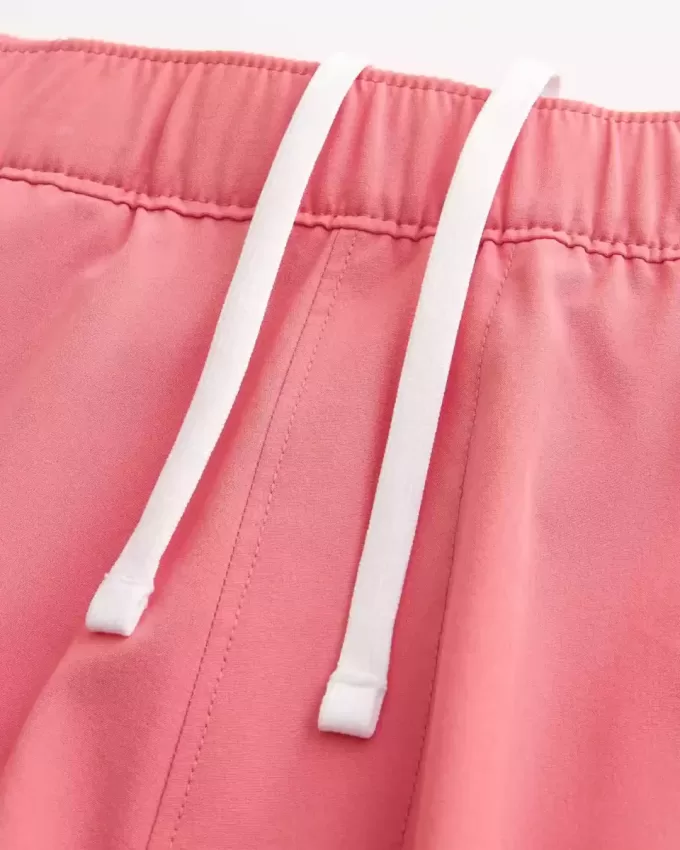 Mid-Thigh Hybrid Active Shorts