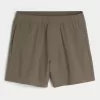 Mid-Thigh Hybrid Active Shorts