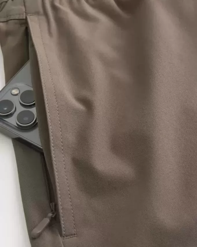 Mid-Thigh Hybrid Active Shorts