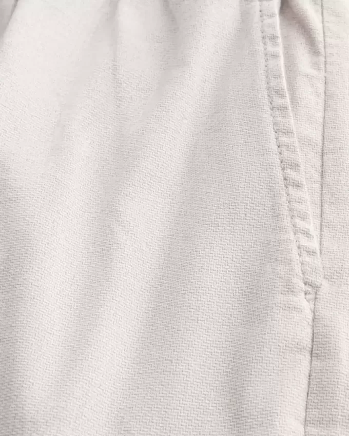 Mid-Thigh Linen-Blend Pull-On Shorts