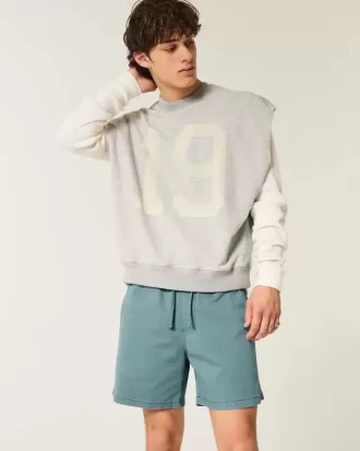 Mid-Thigh Twill Pull-On Shorts