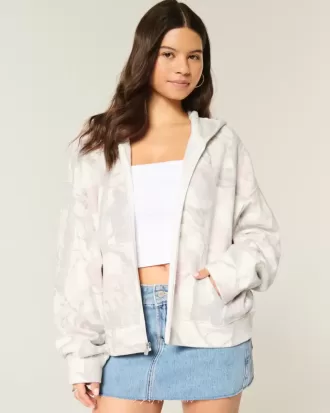 Oversized Camo Zip-Up Hoodie