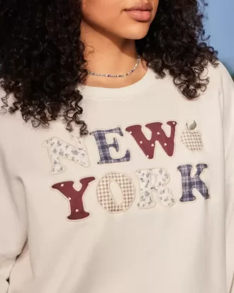 Oversized New York Graphic Crew Sweatshirt