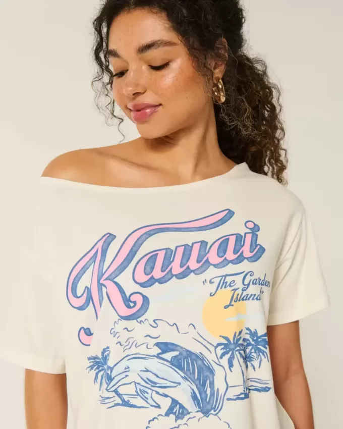 Oversized Off-the-Shoulder Kauai Graphic Tee