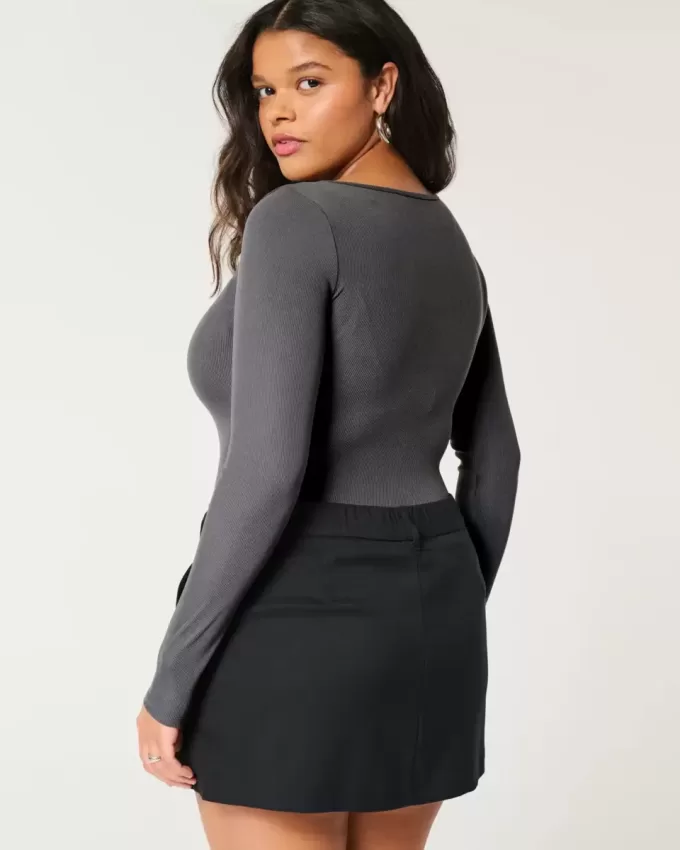 Ribbed Seamless Fabric Square-Neck Bodysuit