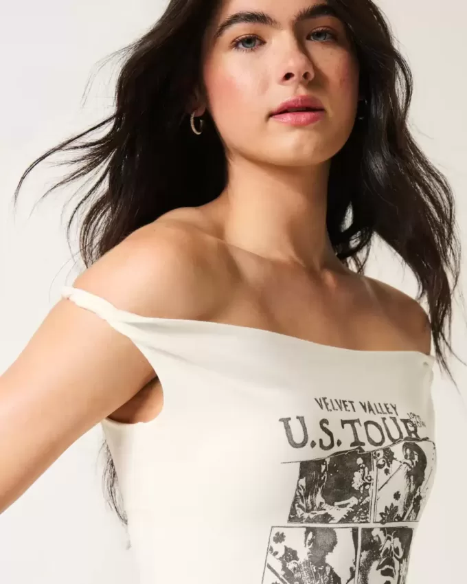 Twisted Off-the-Shoulder Velvet Valley Graphic Tee